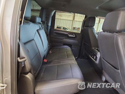 Zdjęcie 10 z 13 samochodu: 2025 GMC SIERRA K2500 SLT VIN:1GT4UNEY5SF286588 - miniatura