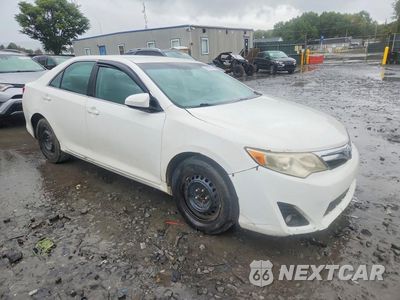 Czwarte zdjęcie samochodu z boku: 2014 TOYOTA CAMRY HYBRID LE VIN:4T1BD1FK9EU138112 - miniatura