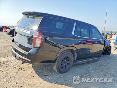 Trzecie zdjęcie samochodu z tyłu: 2022 CHEVROLET TAHOE C1500 VIN:1GNSCLEDXNR254709 - miniatura