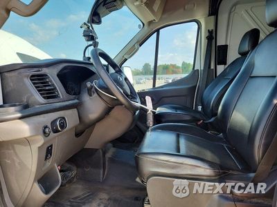 Zdjęcie 7 z 13 samochodu: 2025 FORD TRANSIT 250 DELIVERY VAN VIN:1FTBR1C84SKA50722 - miniatura