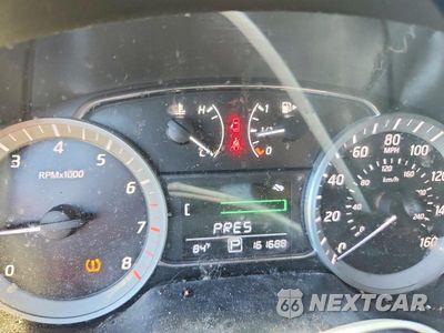 Zdjęcie 9 z 13 samochodu: 2015 NISSAN SENTRA SR VIN:3N1AB7AP4FY284270 - miniatura