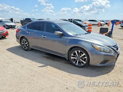 Czwarte zdjęcie samochodu z boku: 2016 NISSAN ALTIMA 2.5 SR VIN:1N4AL3AP4GC177996 - miniatura