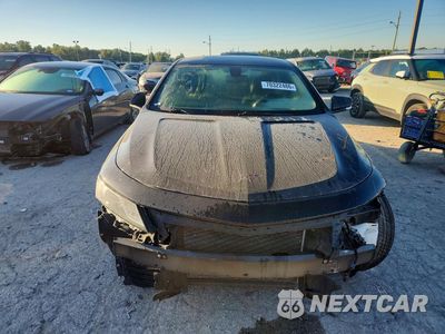 Piąte zdjęcie samochodu w środku: 2018 CHEVROLET IMPALA LT VIN:2G1105S31J9100505 - miniatura
