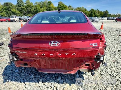 Zdjęcie 6 z 12 samochodu: 2023 HYUNDAI SONATA HYBRID BLUE VIN:KMHL24JJ6PA067627 - miniatura