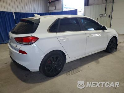 Trzecie zdjęcie samochodu z tyłu: 2018 HYUNDAI ELANTRA GT BASE VIN:KMHH35LE9JU068530 - miniatura