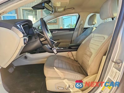 Zdjęcie 7 z 12 samochodu: 2020 FORD FUSION SE VIN:3FA6P0HD0LR160807 - miniatura