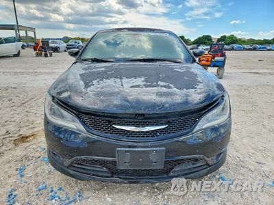 Piąte zdjęcie samochodu w środku: 2015 CHRYSLER 200 S VIN:1C3CCCBG8FN758796 - miniatura