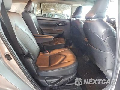 Zdjęcie 11 z 13 samochodu: 2024 TOYOTA HIGHLANDER HYBRID XLE VIN:5TDKARAHXRS024475 - miniatura