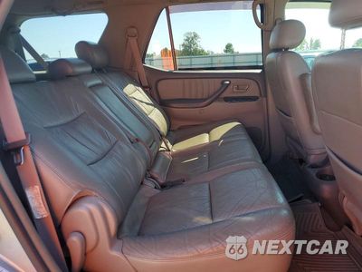 Zdjęcie 11 z 13 samochodu: 2004 TOYOTA SEQUOIA LIMITED VIN:5TDBT48A74S226110 - miniatura