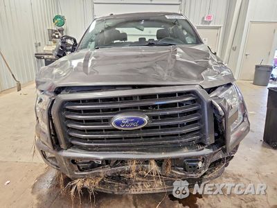 Piąte zdjęcie samochodu w środku: 2016 FORD F150 SUPERCREW VIN:1FTEW1EGXGKF99990 - miniatura