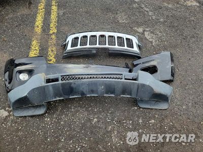 Zdjęcie 13 z 14 samochodu: 2012 JEEP GRAND CHEROKEE LAREDO VIN:1C4RJFAGXCC155113 - miniatura