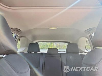 Zdjęcie 10 z 13 samochodu: 2025 TOYOTA RAV4 XLE VIN:2T3W1RFV8SW402278 - miniatura