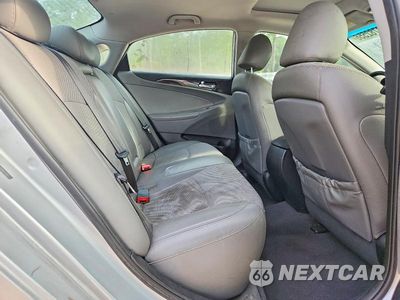 Zdjęcie 10 z 12 samochodu: 2014 HYUNDAI SONATA SE VIN:5NPEC4AC6EH847032 - miniatura
