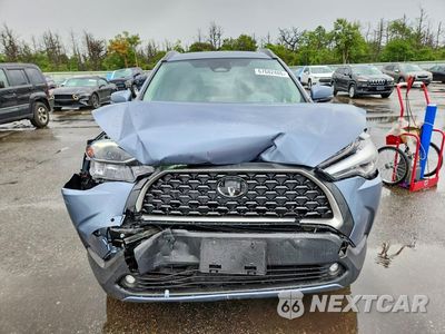 Piąte zdjęcie samochodu w środku: 2024 TOYOTA COROLLA CROSS XLE VIN:7MUDAABG3RV091845 - miniatura