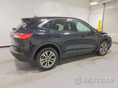 Trzecie zdjęcie samochodu z tyłu: 2022 FORD ESCAPE SEL VIN:1FMCU0H68NUA72179 - miniatura