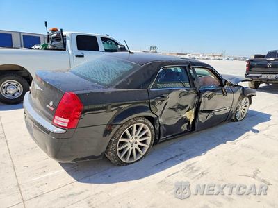 Trzecie zdjęcie samochodu z tyłu: 2008 CHRYSLER 300C VIN:2C3LA63H38H305986 - miniatura