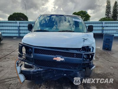 Piąte zdjęcie samochodu w środku: 2013 CHEVROLET EXPRESS 1500 CARGO DELIVERY VAN VIN:1GCSGAFX9D1168010 - miniatura