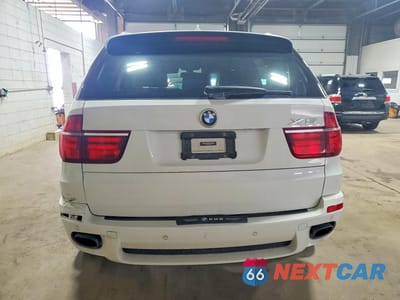 Zdjęcie 6 z 13 samochodu: 2013 BMW X5 XDRIVE50I VIN:5UXZV8C59DL899359 - miniatura