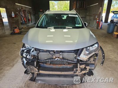 Piąte zdjęcie samochodu w środku: 2020 NISSAN ROGUE SV VIN:KNMAT2MV7LP524464 - miniatura