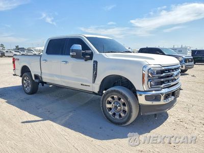 Czwarte zdjęcie samochodu z boku: 2024 FORD F250 SUPER DUTY VIN:1FT8W2BT3REE92981 - miniatura