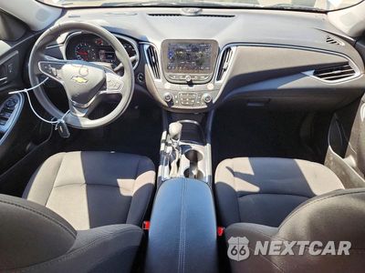 Zdjęcie 8 z 12 samochodu: 2025 CHEVROLET MALIBU LT VIN:1G1ZD5ST9SF146972 - miniatura