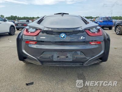 Zdjęcie 6 z 12 samochodu: 2016 BMW I8 VIN:WBY2Z2C53GV674768 - miniatura