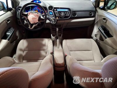 Zdjęcie 8 z 13 samochodu: 2011 HONDA INSIGHT LX VIN:JHMZE2H52BS012872 - miniatura