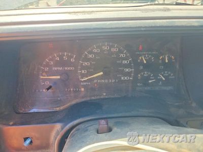 Zdjęcie 9 z 12 samochodu: 1997 CHEVROLET GMT-400 K1500 VIN:2GCEK19RXV1232267 - miniatura