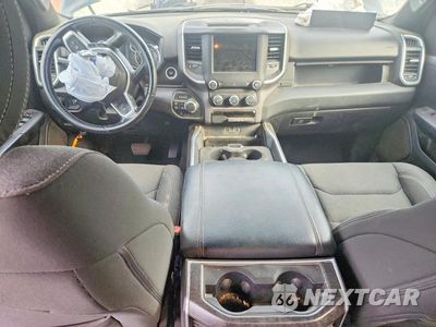 Zdjęcie 8 z 12 samochodu: 2020 RAM 1500 BIG HORN/LONE STAR VIN:1C6SRFFT2LN264175 - miniatura