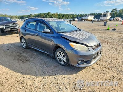 Czwarte zdjęcie samochodu z boku: 2012 TOYOTA COROLLA MATRIX VIN:2T1KU4EE0CC895346 - miniatura