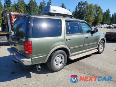 Trzecie zdjęcie samochodu z tyłu: 2001 FORD EXPEDITION EDDIE BAUER VIN:1FMRU17L11LA77974 - miniatura