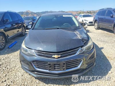 Piąte zdjęcie samochodu w środku: 2018 CHEVROLET CRUZE LT VIN:3G1BE6SM2JS650108 - miniatura