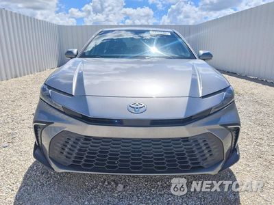 Piąte zdjęcie samochodu w środku: 2025 TOYOTA CAMRY SE VIN:4T1DAACK8SU627487 - miniatura