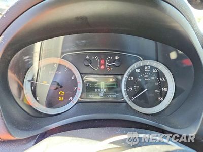 Zdjęcie 9 z 12 samochodu: 2015 NISSAN SENTRA SV VIN:3N1AB7AP2FL657383 - miniatura