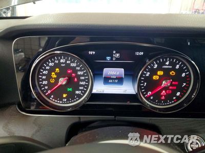 Zdjęcie 9 z 12 samochodu: 2017 MERCEDES-BENZ E 300 VIN:WDDZF4JB4HA185095 - miniatura