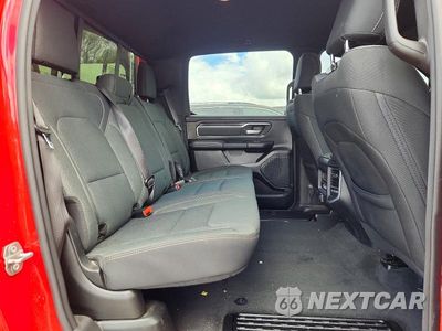 Zdjęcie 10 z 12 samochodu: 2020 RAM 1500 BIG HORN/LONE STAR VIN:1C6SRFFT7LN365650 - miniatura