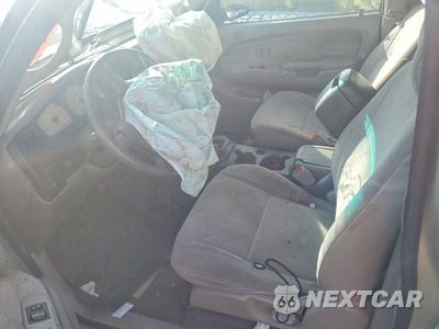 Zdjęcie 7 z 12 samochodu: 2002 TOYOTA TACOMA DOUBLE CAB VIN:5TEHN72N42Z086762 - miniatura