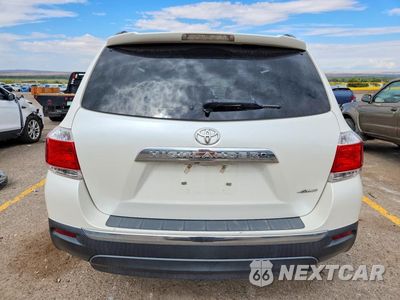 Zdjęcie 6 z 13 samochodu: 2013 TOYOTA HIGHLANDER LIMITED VIN:5TDDK3EH6DS259610 - miniatura
