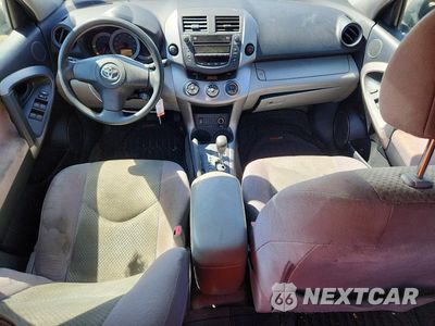 Zdjęcie 8 z 14 samochodu: 2008 TOYOTA RAV4 BASE VIN:JTMBK33V786030357 - miniatura