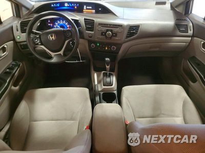 Zdjęcie 8 z 12 samochodu: 2012 HONDA CIVIC LX VIN:2HGFB2F52CH579982 - miniatura