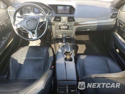 Zdjęcie 8 z 13 samochodu: 2013 MERCEDES-BENZ E 350 VIN:WDDKJ5KB1DF197786 - miniatura