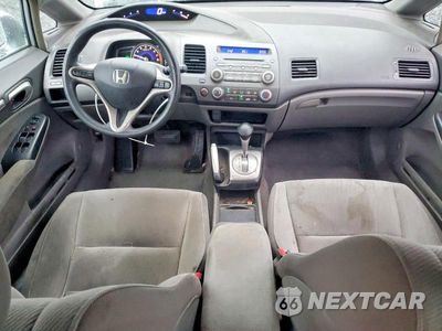 Zdjęcie 8 z 12 samochodu: 2010 HONDA CIVIC EX VIN:19XFA1F82AE020317 - miniatura