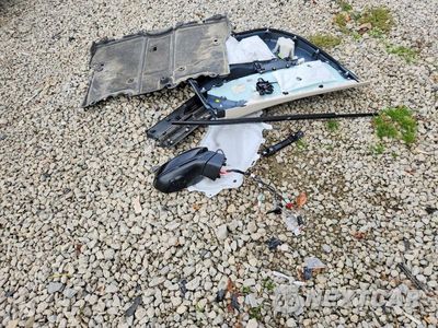Zdjęcie 13 z 14 samochodu: 2023 LEXUS RZ 450E VIN:JTJAAAAB0PA005613 - miniatura