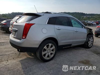 Trzecie zdjęcie samochodu z tyłu: 2015 CADILLAC SRX PERFORMANCE COLLECTION VIN:3GYFNFE32FS595334 - miniatura