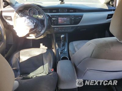 Zdjęcie 8 z 13 samochodu: 2015 TOYOTA COROLLA LE VIN:5YFBURHE8FP290018 - miniatura