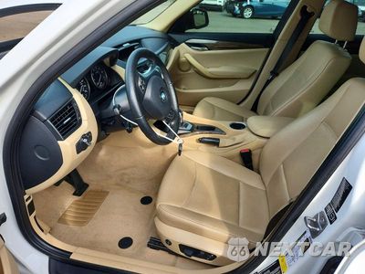 Zdjęcie 7 z 12 samochodu: 2014 BMW X1 XDRIVE28I VIN:WBAVL1C56EVR94168 - miniatura