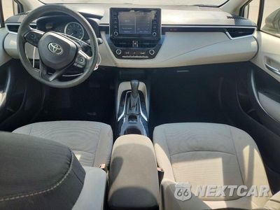 Zdjęcie 8 z 12 samochodu: 2020 TOYOTA COROLLA LE VIN:JTDEPRAEXLJ024143 - miniatura