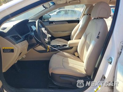 Zdjęcie 7 z 13 samochodu: 2017 HYUNDAI SONATA HYBRID SE VIN:KMHE24L32HA068685 - miniatura