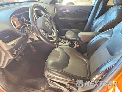 Zdjęcie 7 z 12 samochodu: 2016 JEEP CHEROKEE TRAILHAWK VIN:1C4PJMBB8GW181776 - miniatura