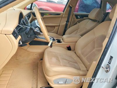 Zdjęcie 7 z 13 samochodu: 2015 PORSCHE MACAN S VIN:WP1AB2A55FLB50356 - miniatura